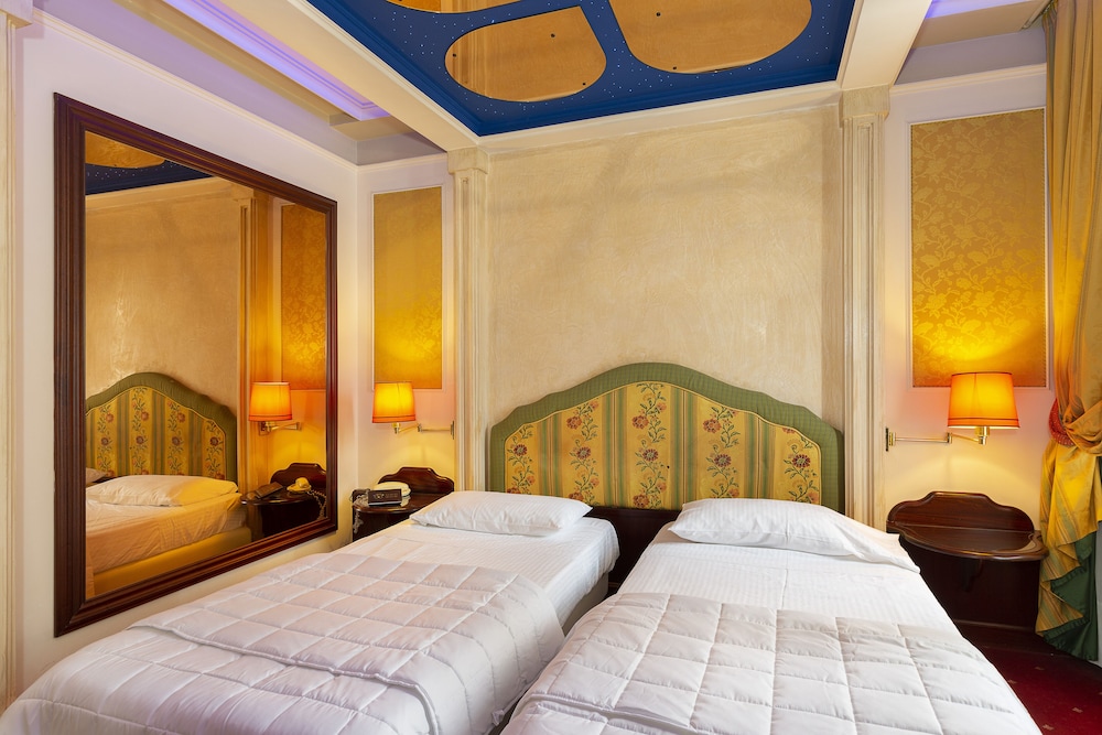 Superior Double Room photo 2