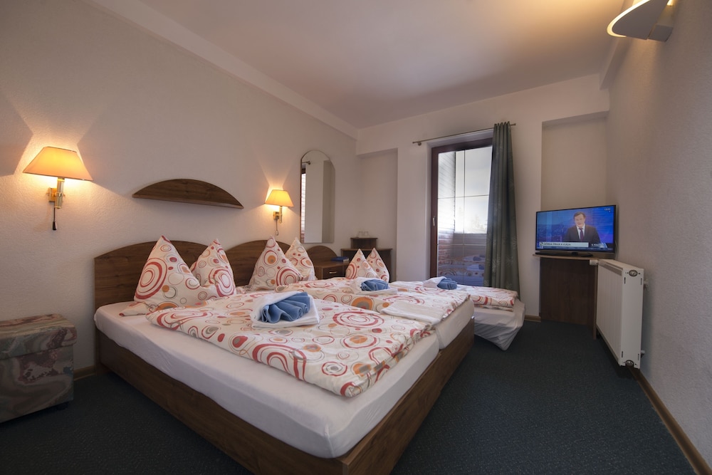 Double Room, Hill View photo 1