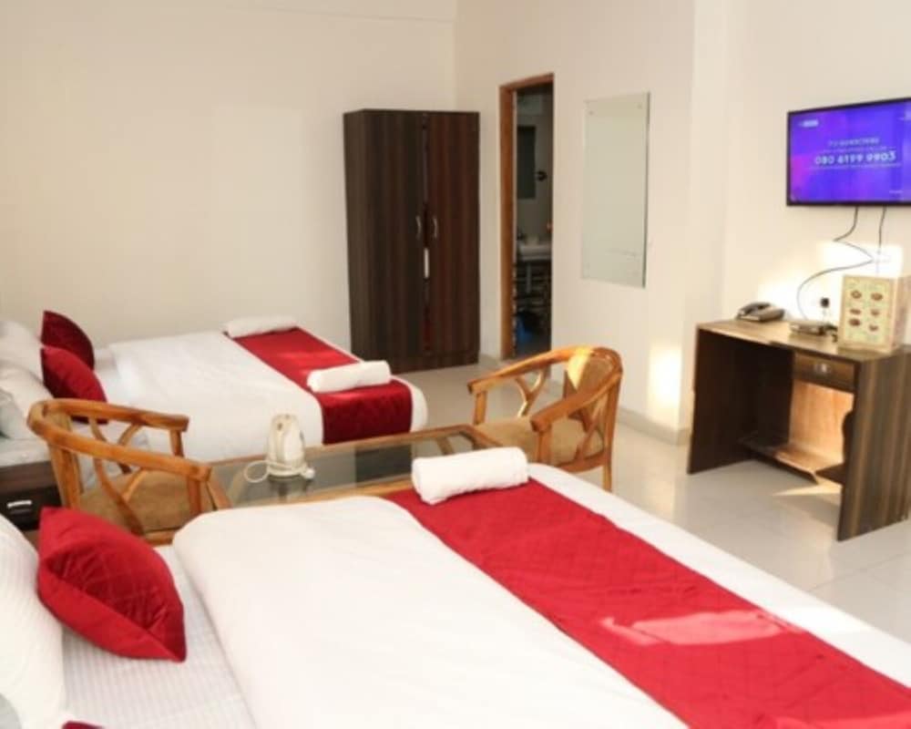 Deluxe Quadruple Room - Photo 7
