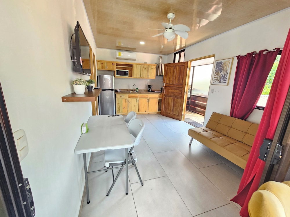 Club Room, 1 Bedroom photo 2