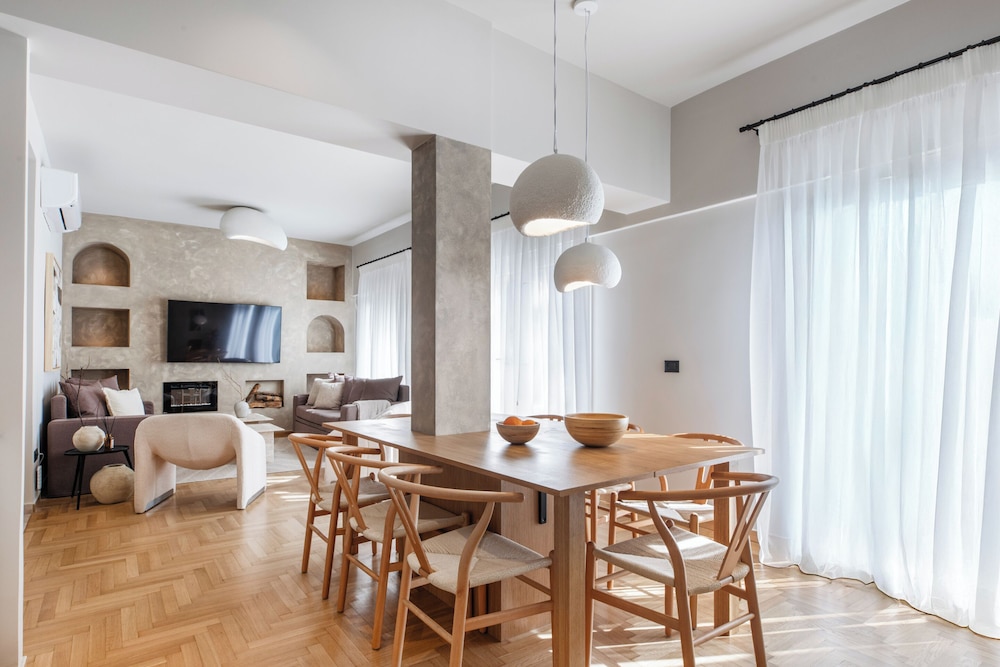 Family Apartment, Balcony, City View