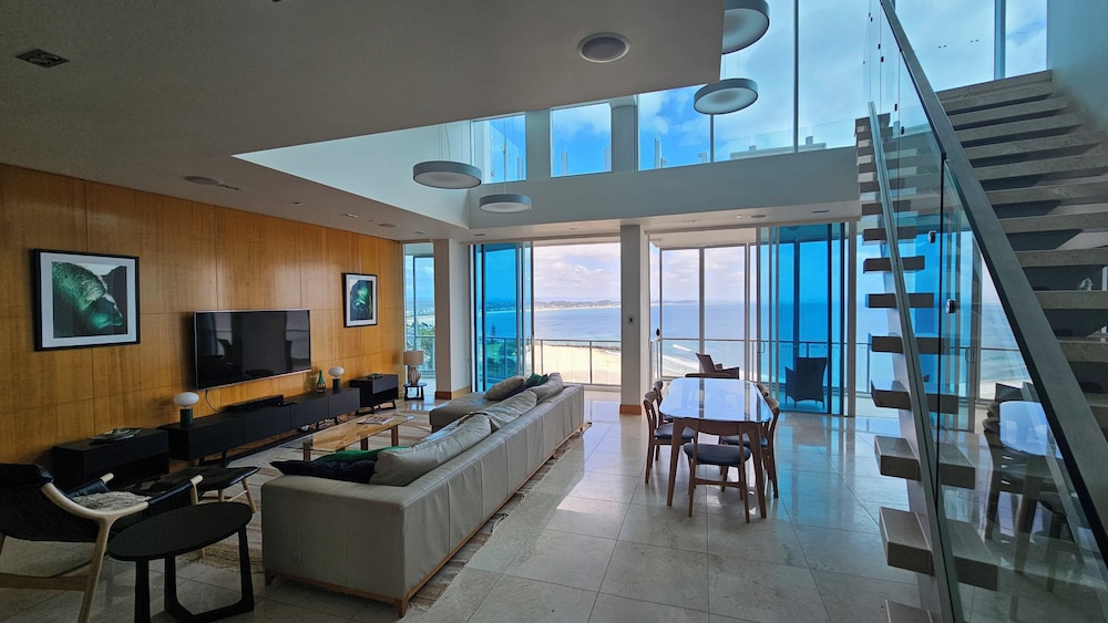 Penthouse, 3 Bedrooms photo 3