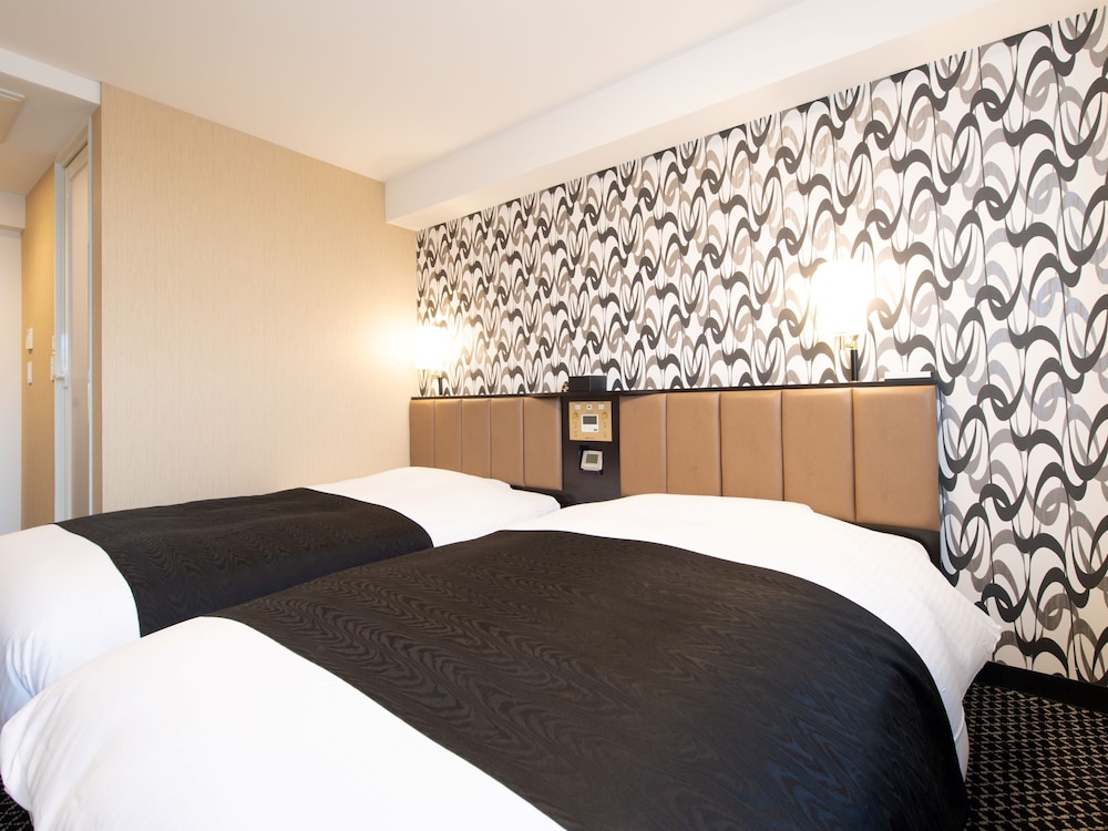 Twin Room, Non Smoking photo 2