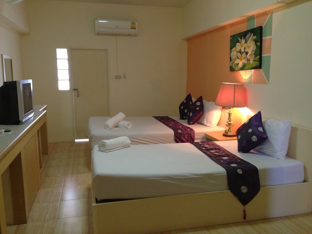 Triple Room photo 2