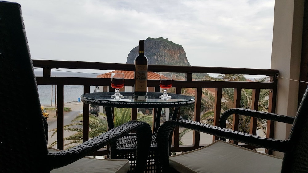 Family Suite, 1 Bedroom, Sea View - Photo 6