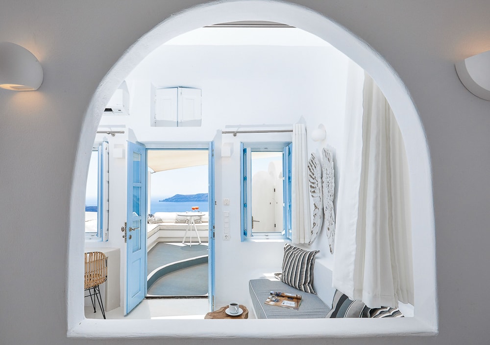 Superior Suite - Photo 2