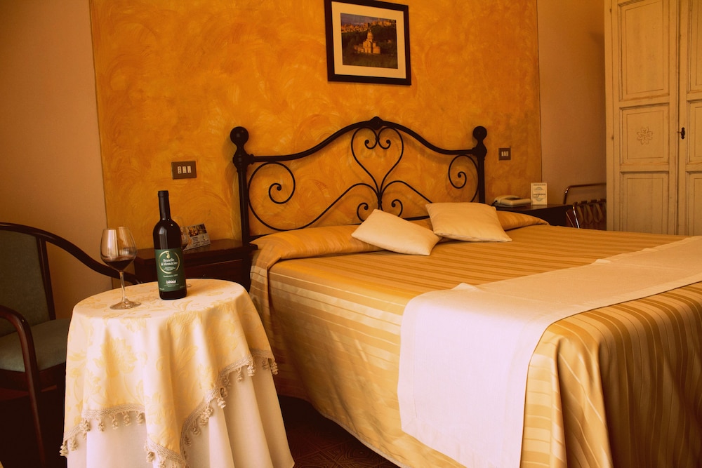Comfort Double Room - Photo 2