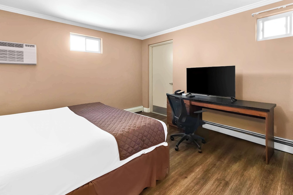 Americas Best Value Inn Avenel Woodbridge, Photo 6