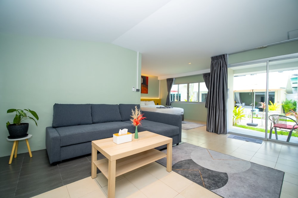 Junior Studio Suite photo 1