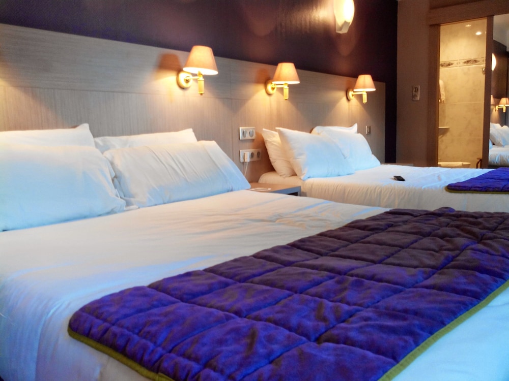 Quadruple Room photo 3