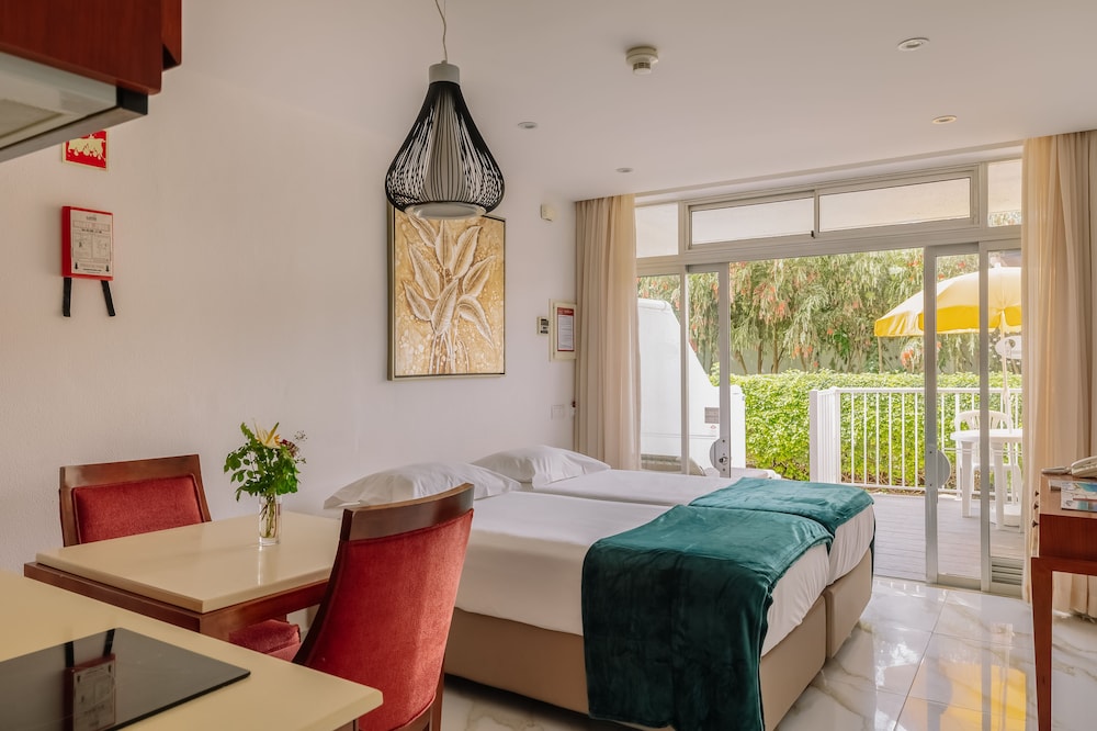 Standard Room, Terrace (2 Pax) - Photo 1