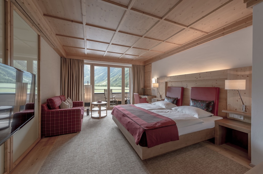 Double Room, Balcony, Mountain View (South incl. free entrance AQUA Dome) photo 1