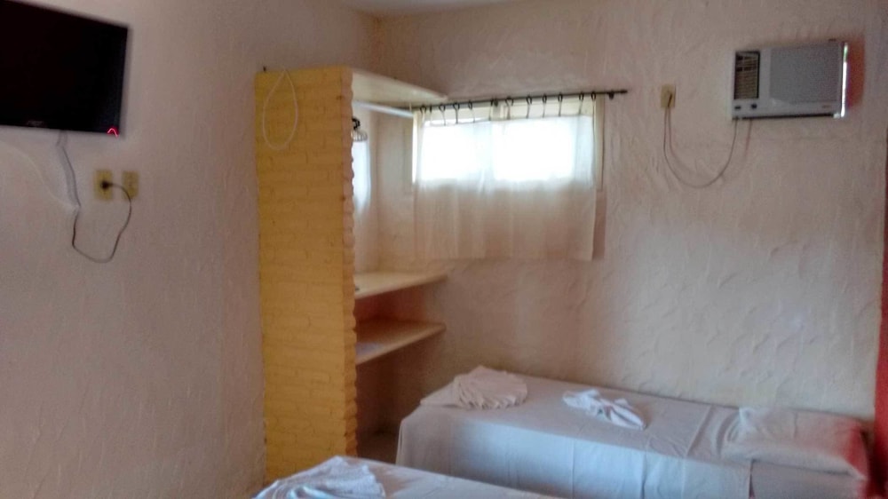 Room, 2 Bedrooms photo 2