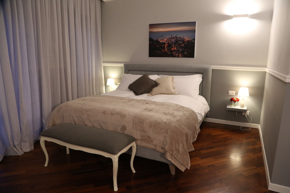 Penthouse, 2 Bedrooms