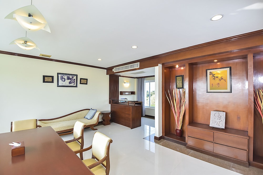 Jacqueline Kennedy Suite - Photo 11