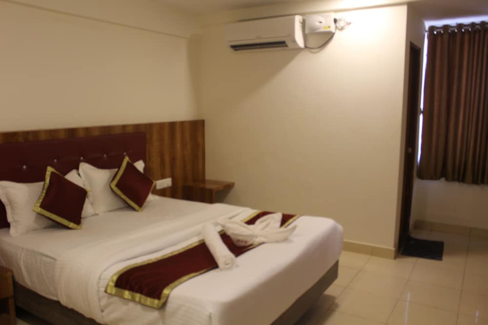 Deluxe Double Room, 1 Double Bed photo 3
