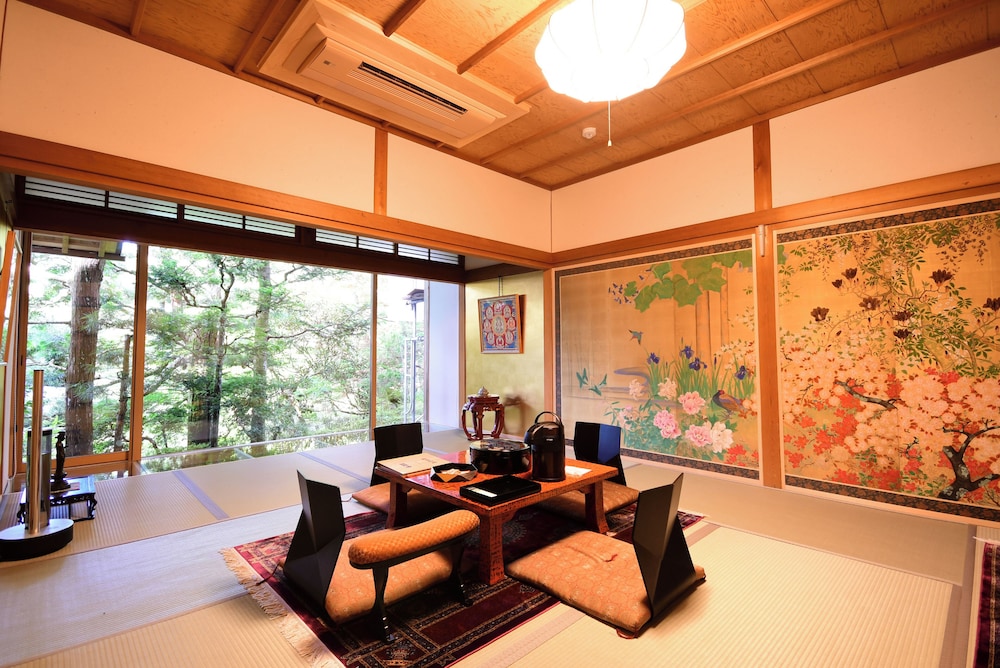 Suite room (Silent Forest) Non-smoking photo 3
