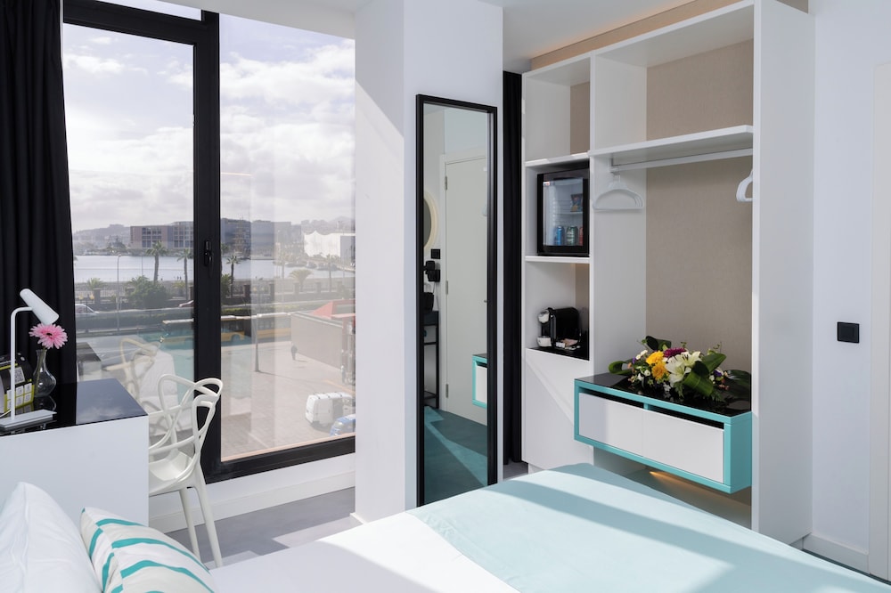Double Room, Sea View - Photo 8