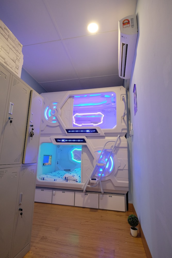 Upper Double Capsule Budget