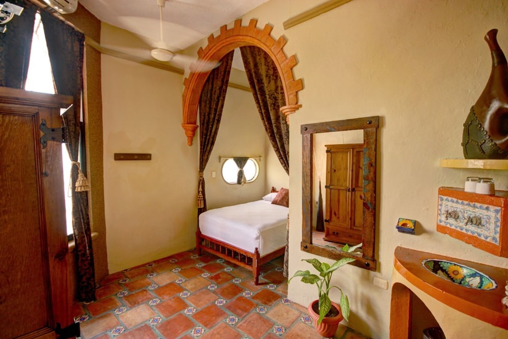 Room, 1 King Bed