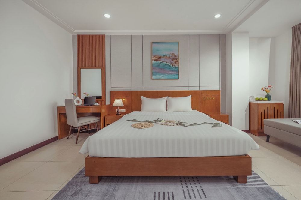 Executive Double Room, City View - Photo 2