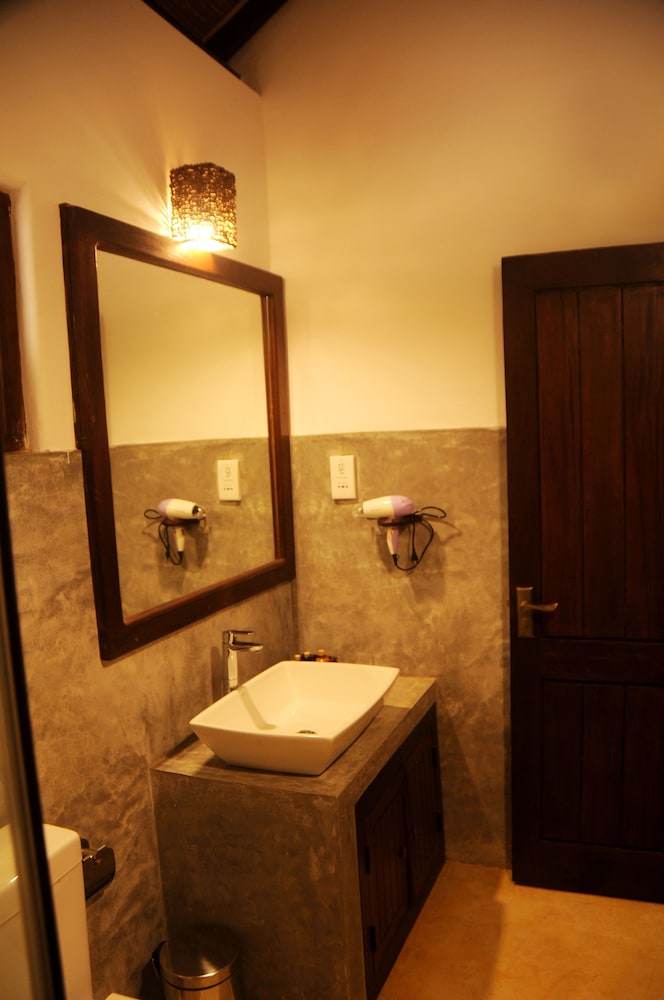 Double Room, Shared Bathroom photo 3