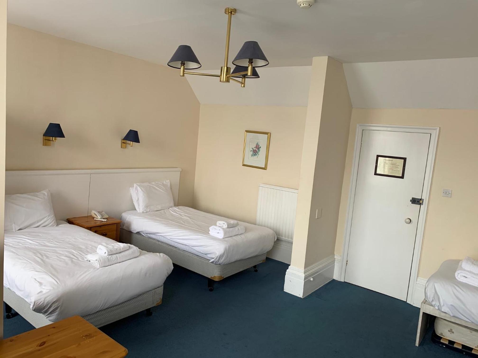Deluxe Triple Room with Sea View
