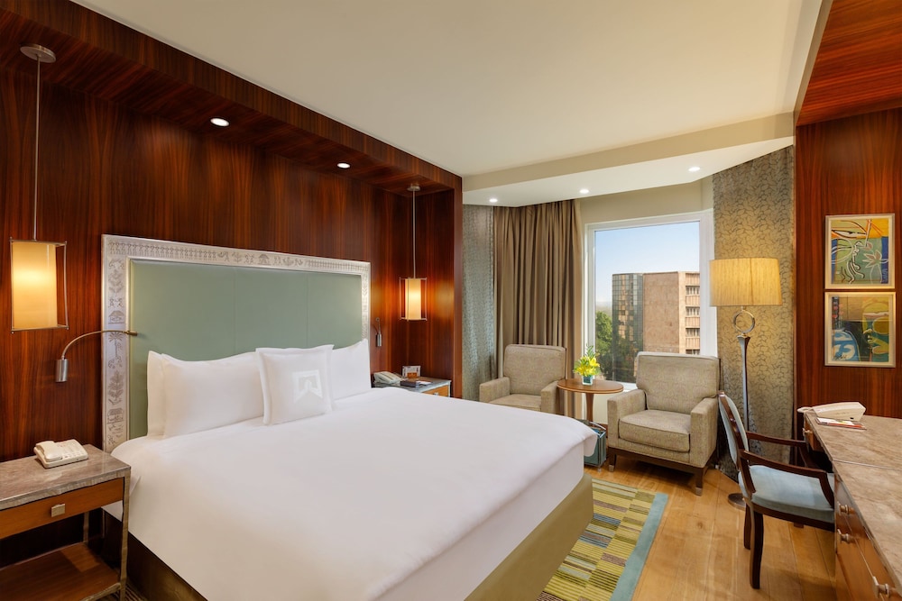Executive Room, Multiple Beds - Photo 2
