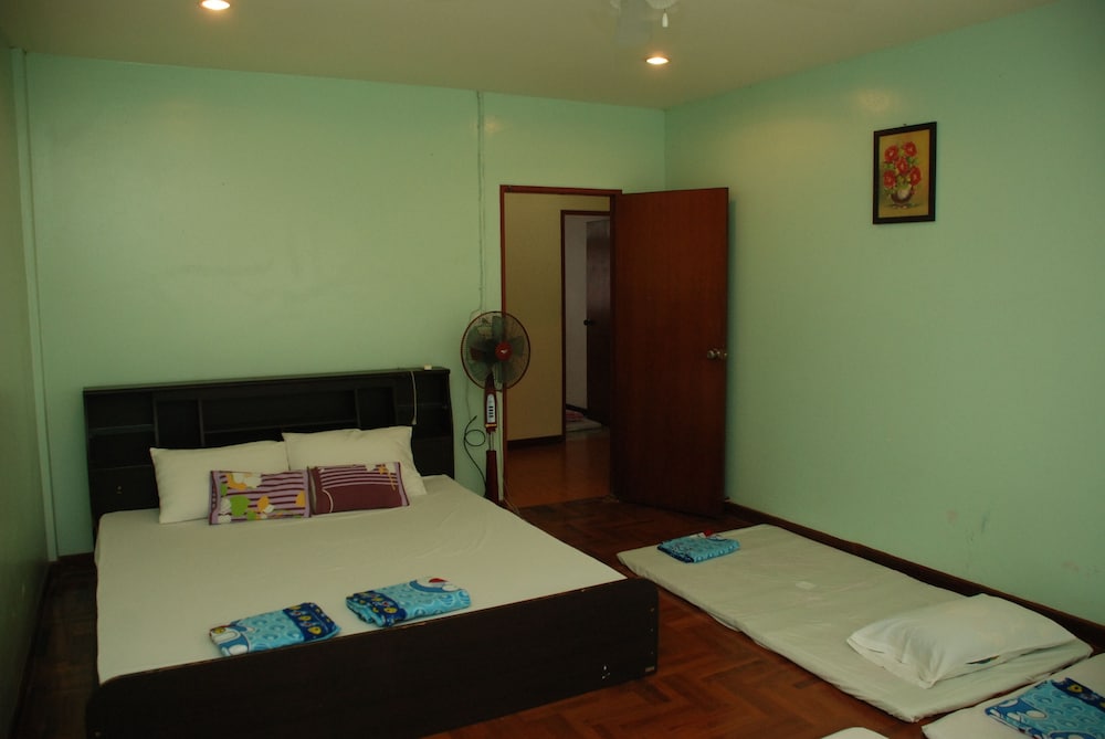 Townhome photo 1