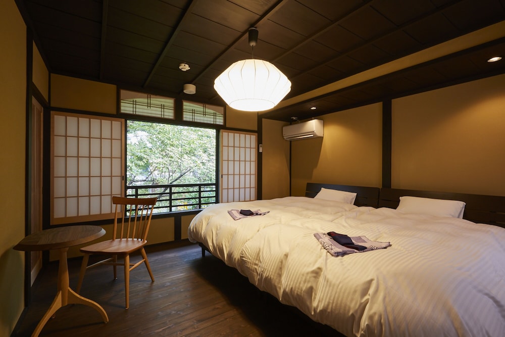 Japanese Style Townhouse photo 1