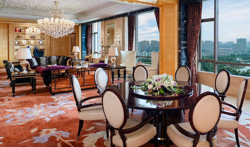 Suite photo 2