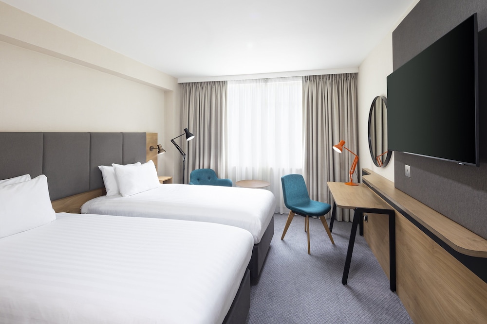 Premium Room, 2 Twin Beds (MiniBar) - Photo 6