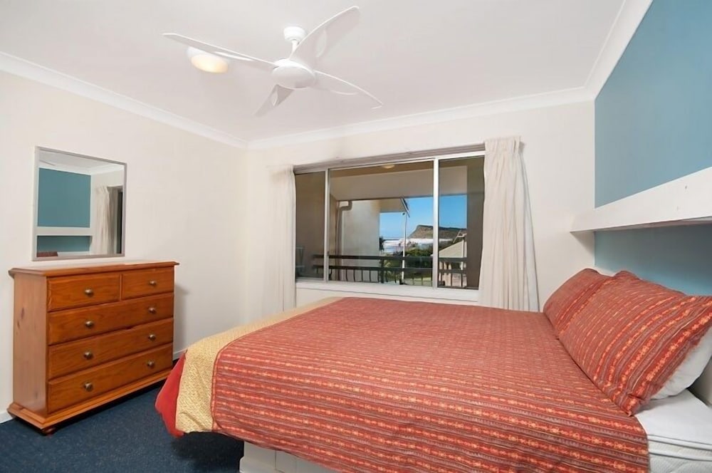 Apartment, 2 Bedrooms, Upstairs (5T POOLSIDE)