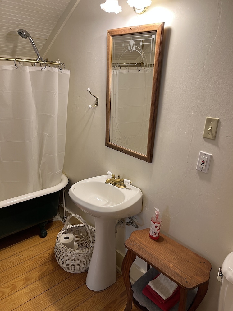 Room 3 photo 3