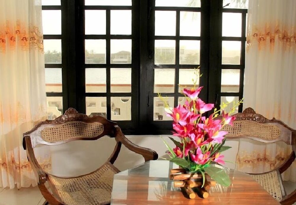 Standard Room, 5 Bedrooms, River View