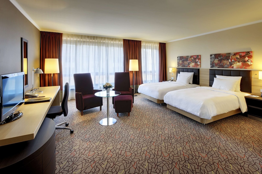Deluxe Room, River View - Photo 5