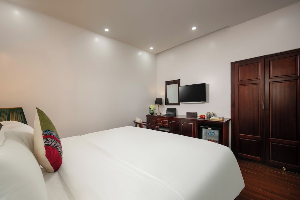 Standard Double Room photo 2