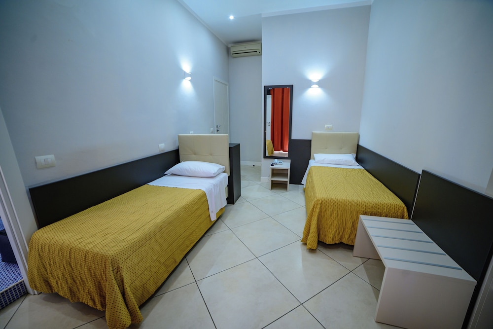 Basic Double Room