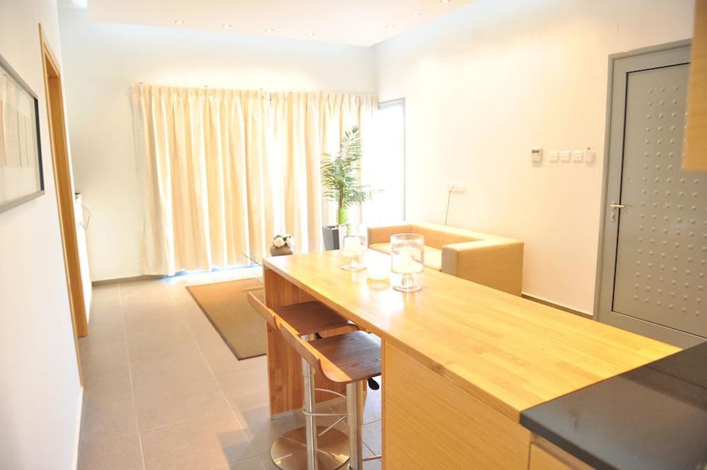 Villa, 1 Bedroom, Jetted Tub, Poolside - Photo 16