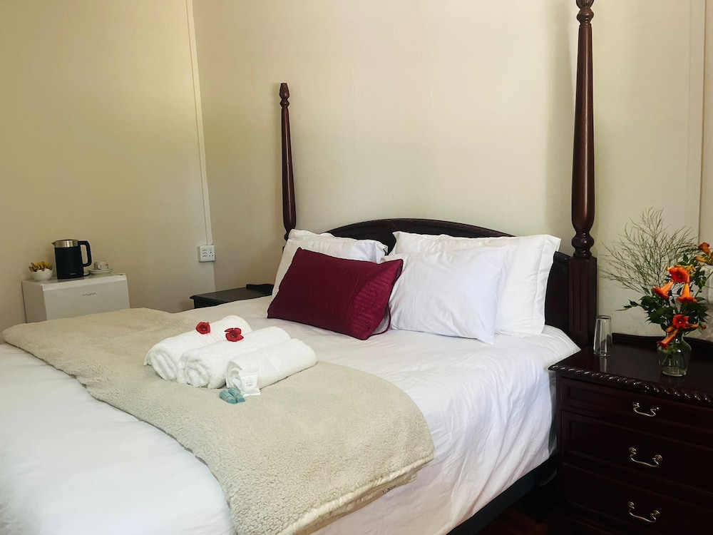 Economy Double or Twin Room photo 1