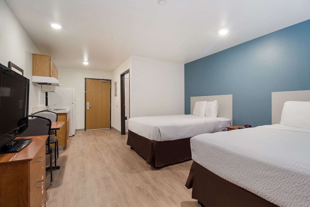 Standard Room, 2 Double Beds, Non Smoking