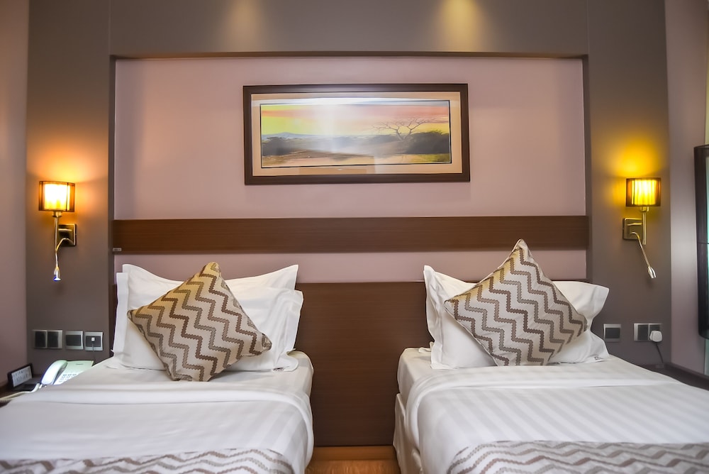 Twin Room with City View