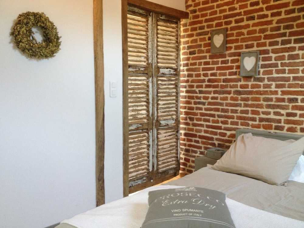 Double Room (L'Insolite) photo 3