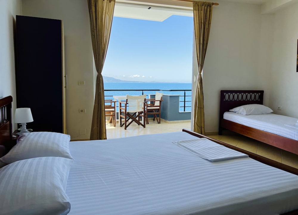 City Apartment, 1 Bedroom, Sea View