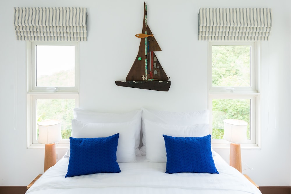 Hilltop Pool Villa 2 - Photo 2