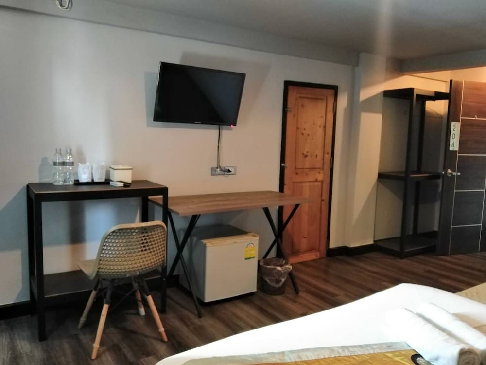 Standard Room photo 3