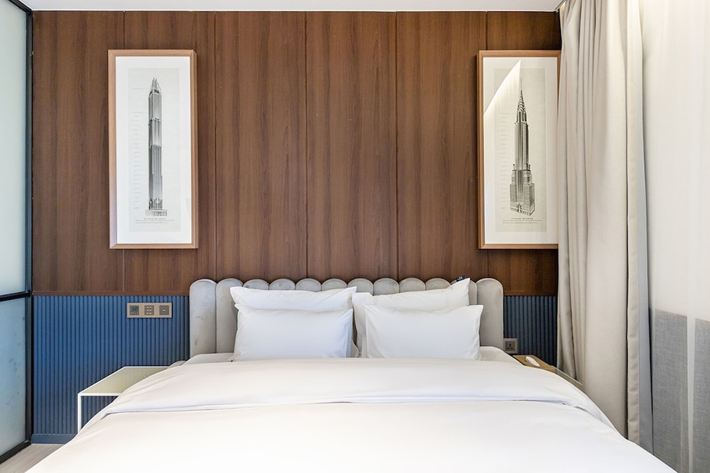 Deluxe Terrace Room - Breakfast Included, Unlimited Starbucks Coffee Bean, OTT Available photo 2