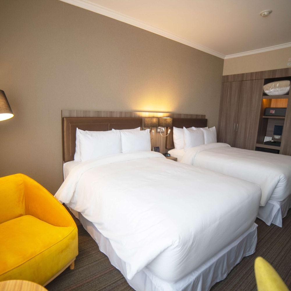 Room, 2 Double Beds, Accessible, Bathtub (Mobility & Hearing) photo 1