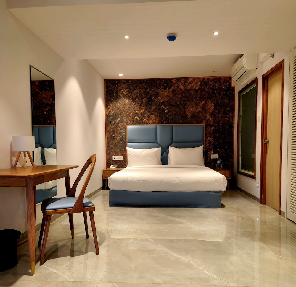 Sea View King Garden Studio Room