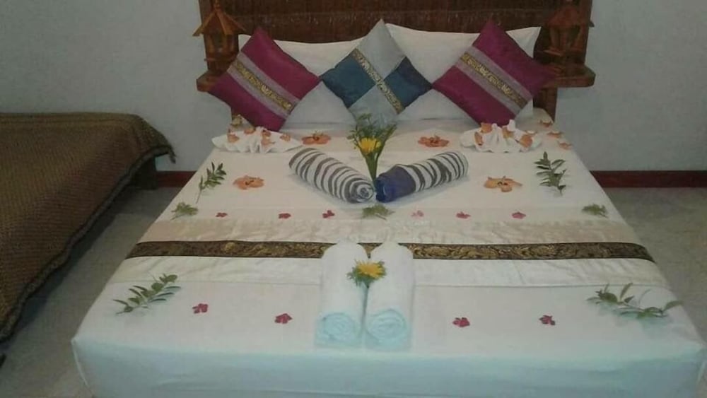 Comfort Double Room, 1 Queen Bed, Partial Ocean View, Oceanfront photo 2